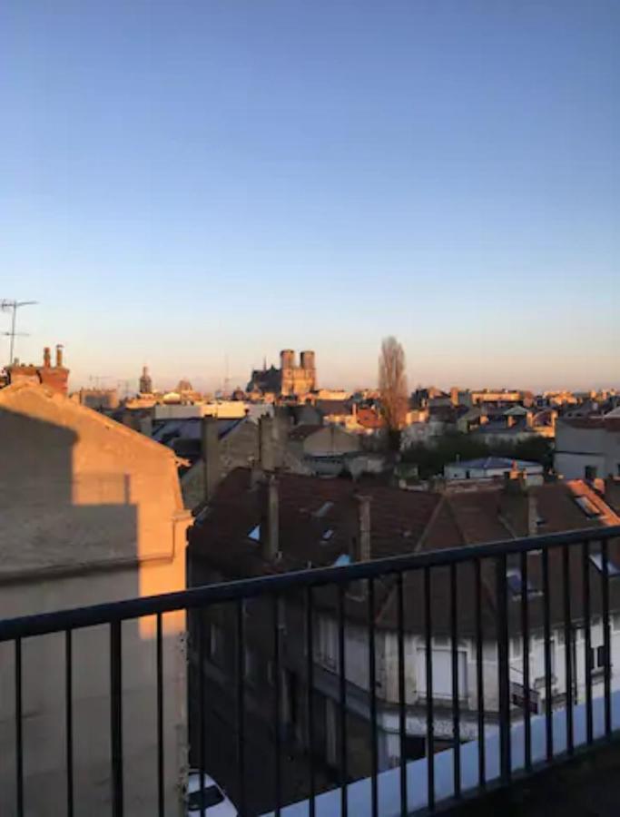 Suite Magdelaine - Vue Cathedrale Reims Exterior foto